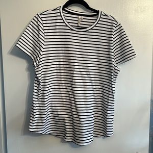 Banana Republic T-Shirt